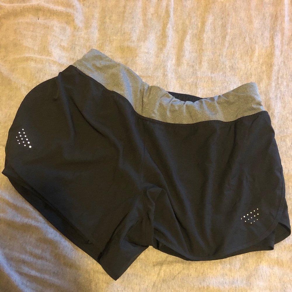 AVIA RUNNING SHORTS